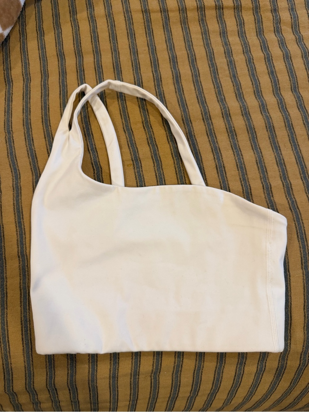 Girlfriend Collective WHITE Uma One-Shoulder Bra